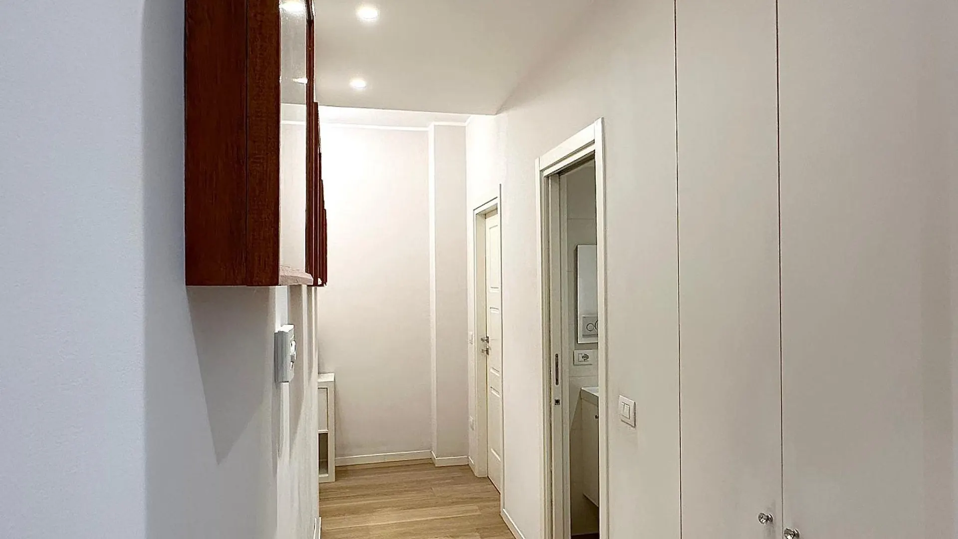 Charm & Style Bari - Large Central Apartment - Bari